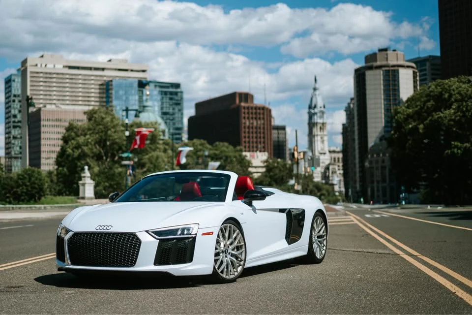 2017 Audi 4S R8 - Image 4 of 12