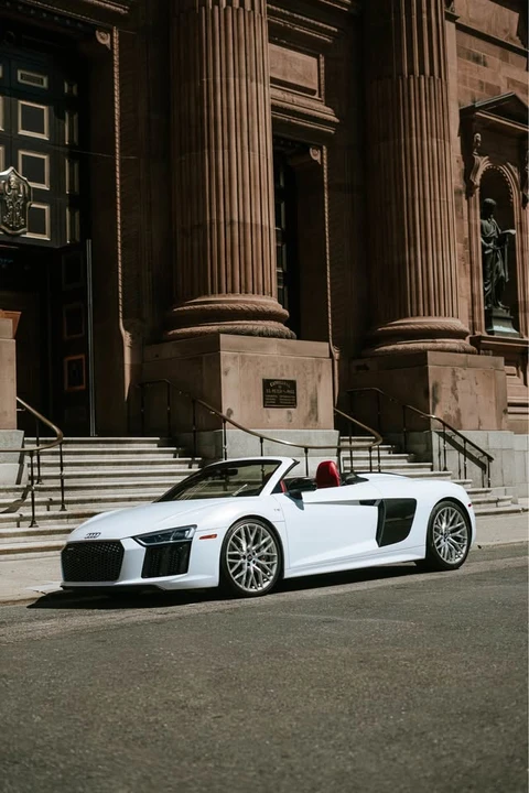 2017 Audi 4S R8 - Image 2 of 12
