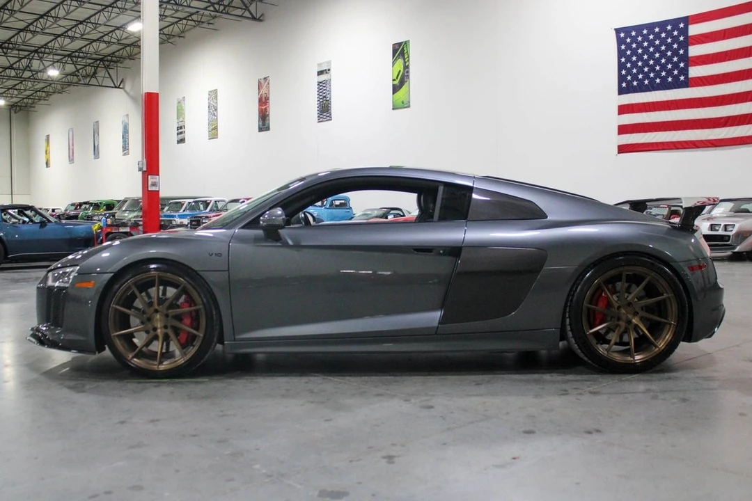 2017 Audi 4S R8 - Image 3 of 12