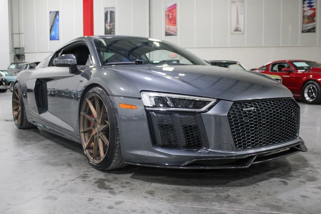 2017 Audi 4S R8 - Image 8 of 12