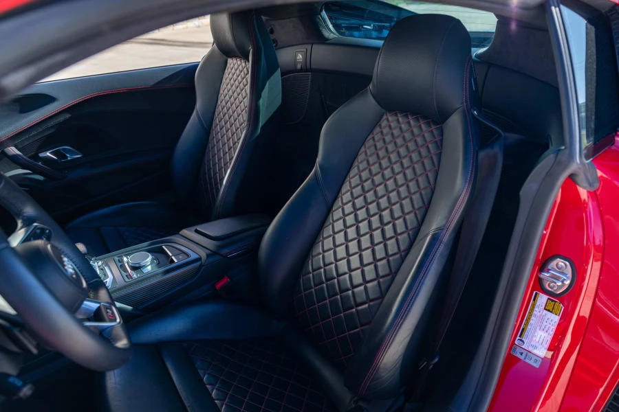 2017 Audi 4S R8 - Image 30 of 31