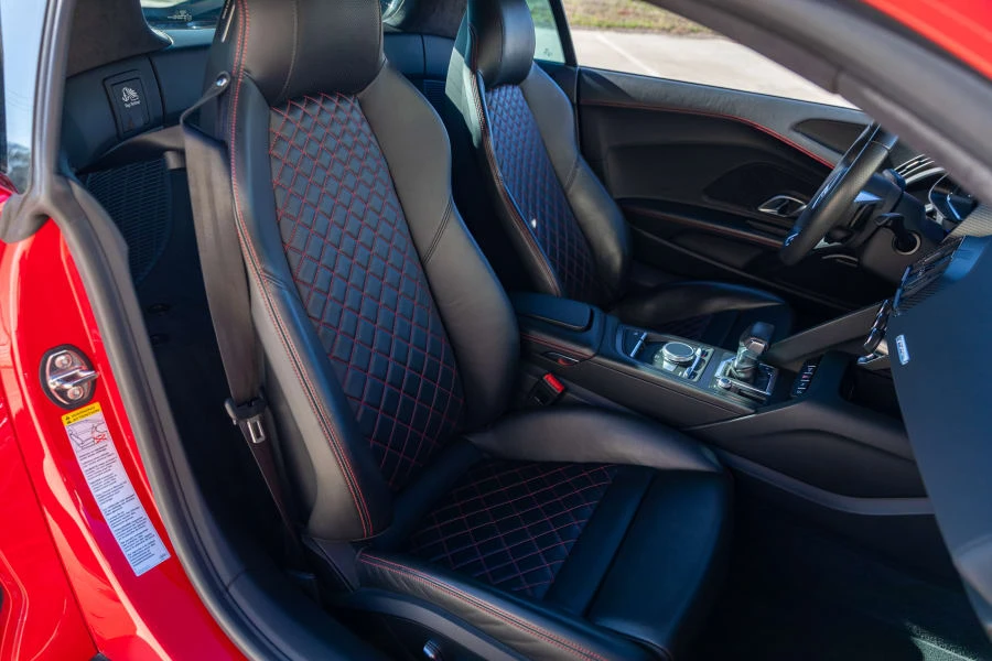 2017 Audi 4S R8 - Image 24 of 31