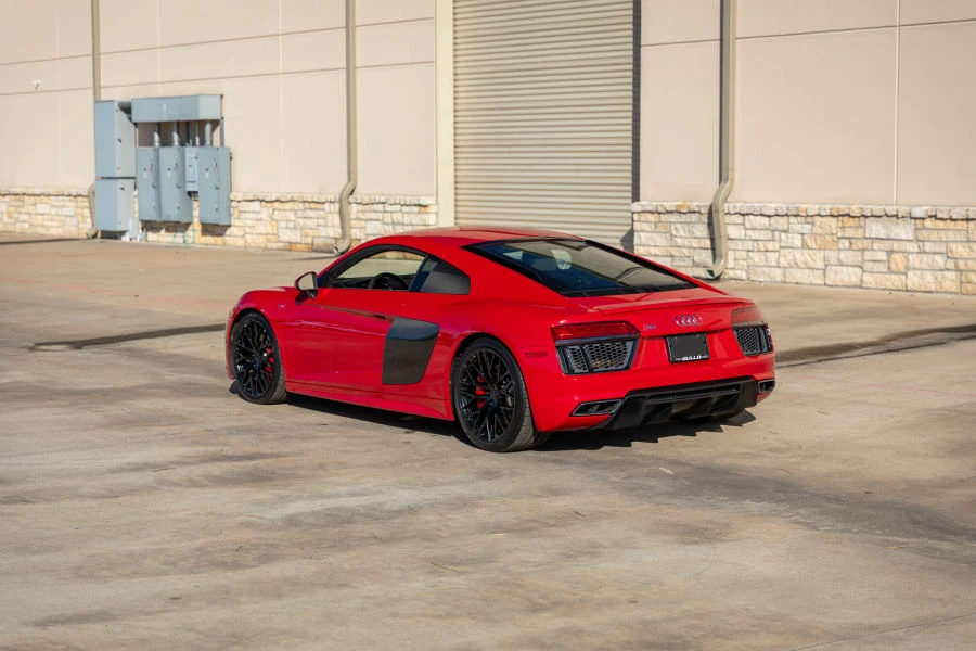 2017 Audi 4S R8 - Image 12 of 31