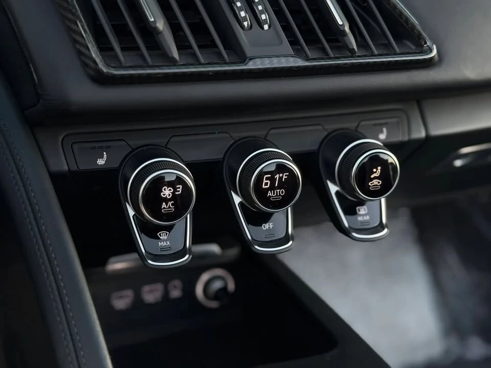 2017 Audi 4S R8 - Image 19 of 20
