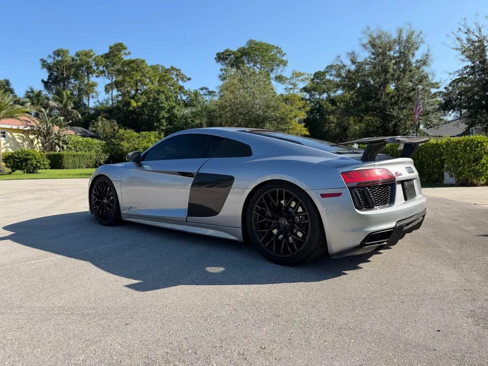 2017 Audi 4S R8 - Image 4 of 18