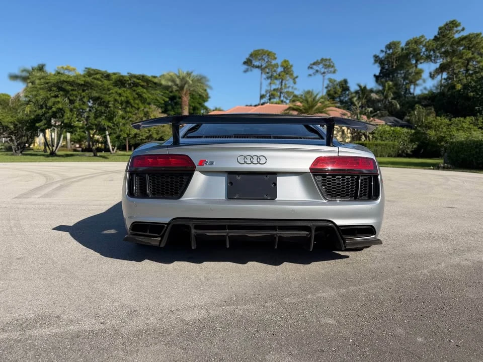 2017 Audi 4S R8 - Image 6 of 18