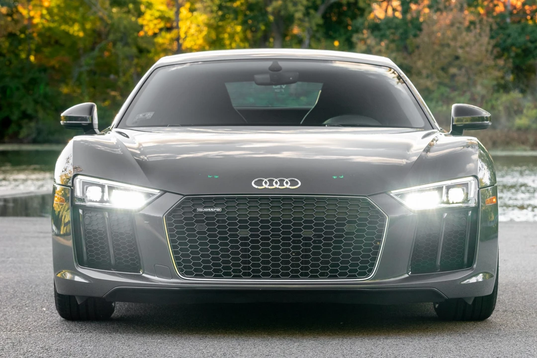 2017 Audi 4S R8 - Image 5 of 31