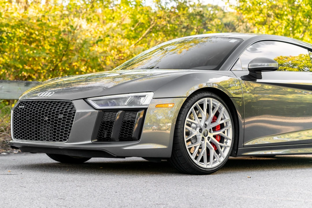 2017 Audi 4S R8 - Image 26 of 31