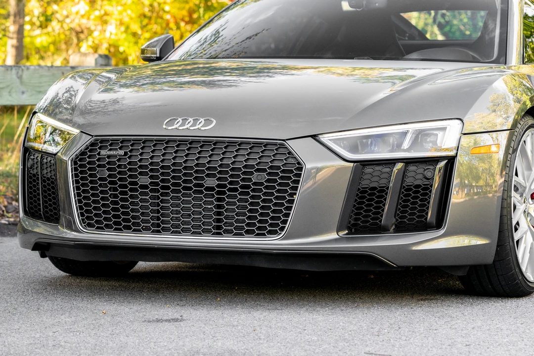 2017 Audi 4S R8 - Image 12 of 31