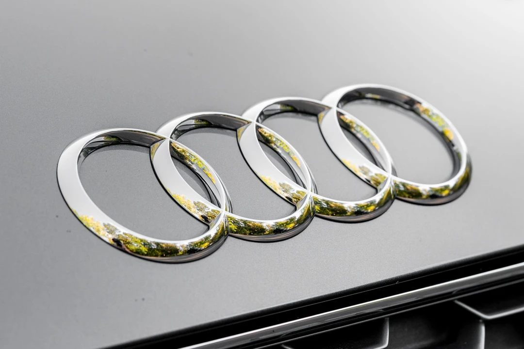 2017 Audi 4S R8 - Image 19 of 31