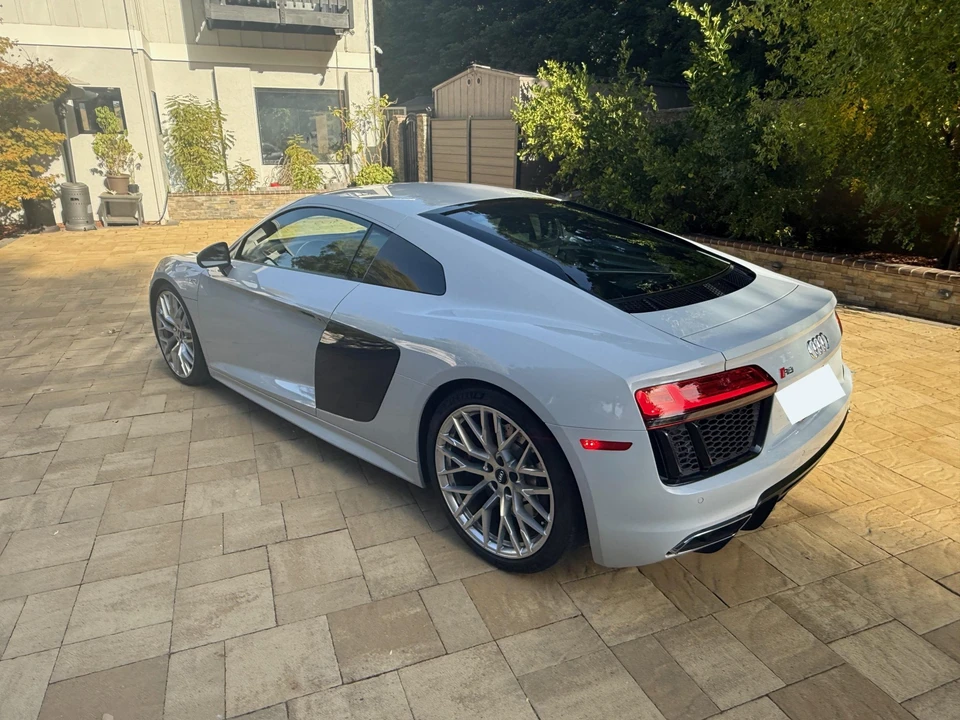 2017 Audi 4S R8 - Image 18 of 31