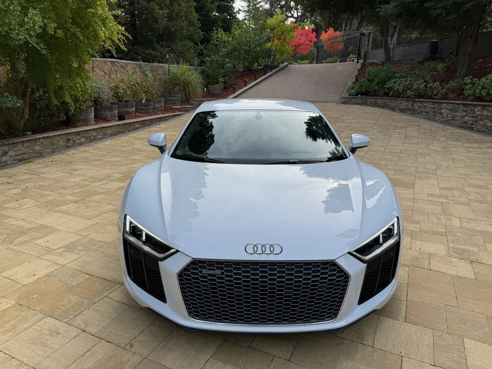 2017 Audi 4S R8 - Image 5 of 31