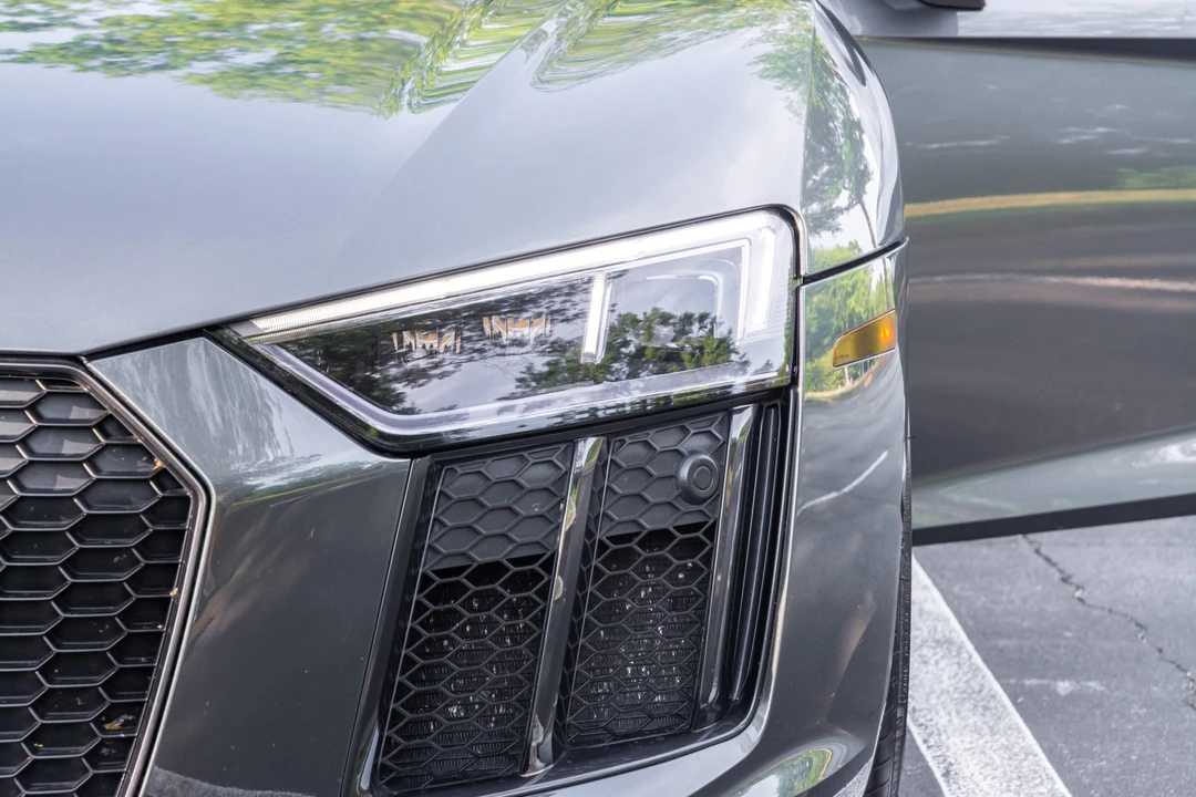 2017 Audi 4S R8 - Image 14 of 31