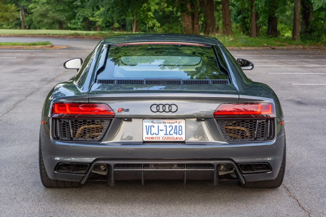 2017 Audi 4S R8 - Image 9 of 31