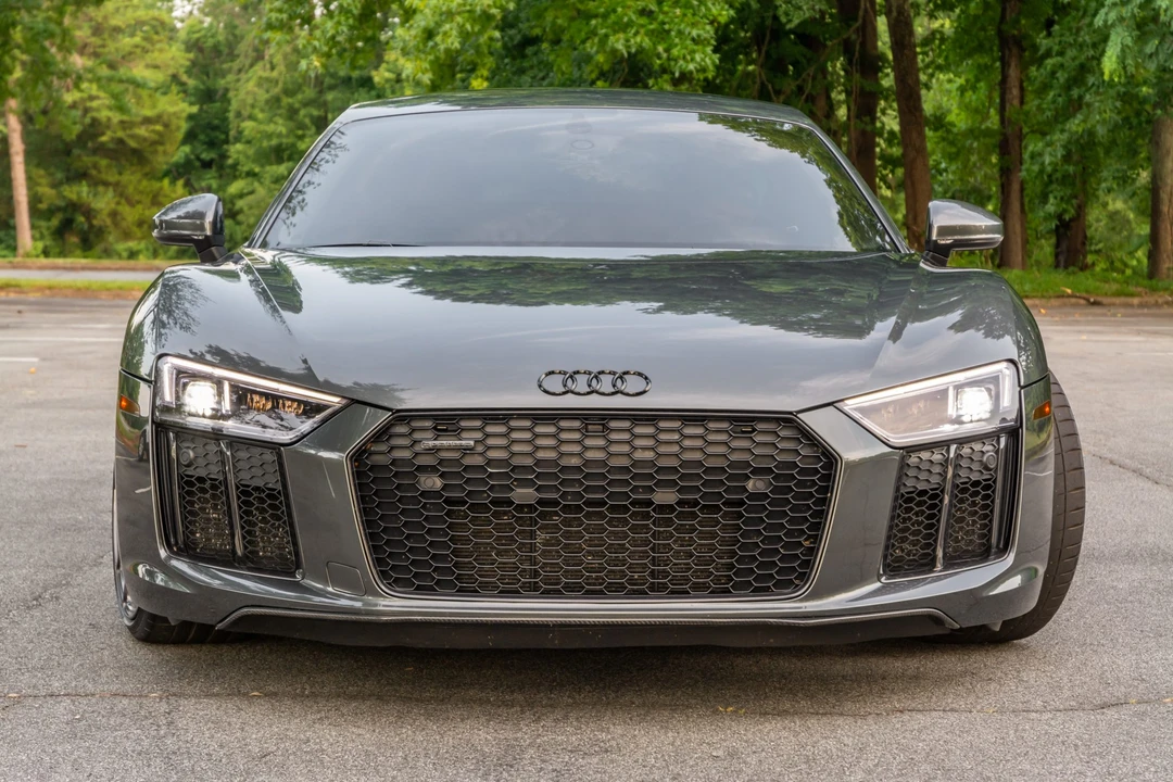 2017 Audi 4S R8 - Image 3 of 31