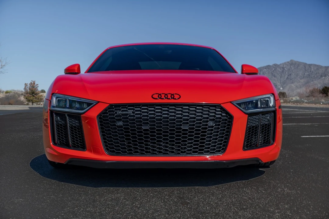 2017 Audi 4S R8 - Image 3 of 31