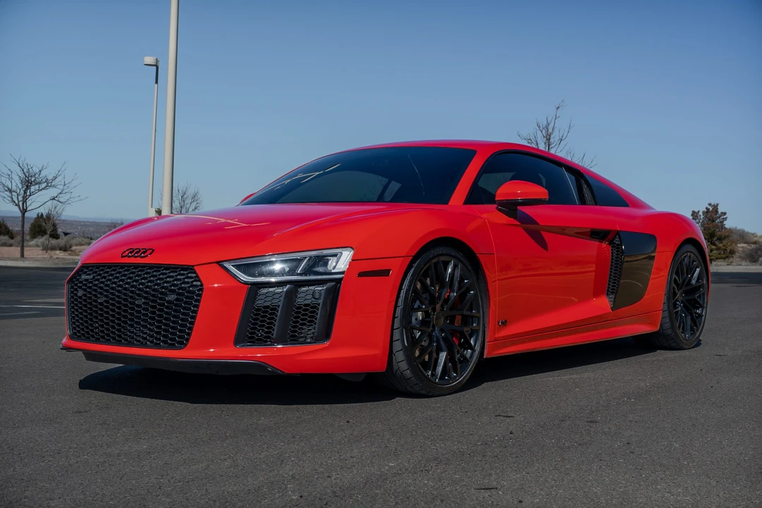 2017 Audi 4S R8 - Image 2 of 31