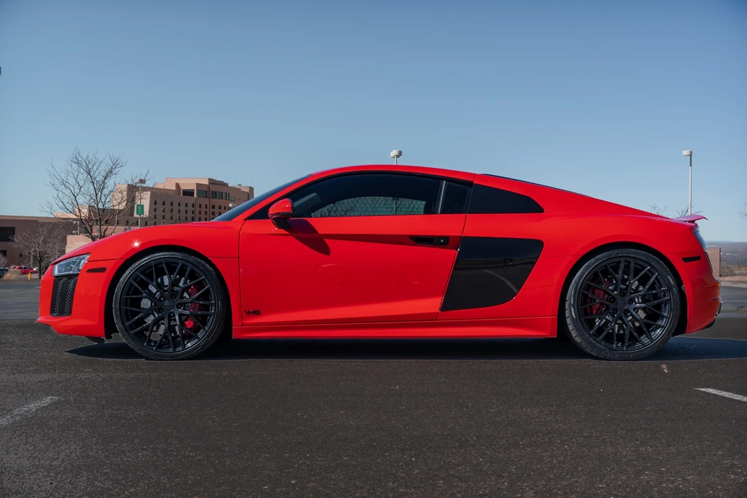 2017 Audi 4S R8 - Image 16 of 31