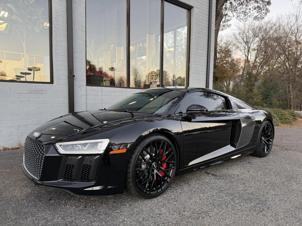2017 Audi 4S R8 - Image 17 of 31