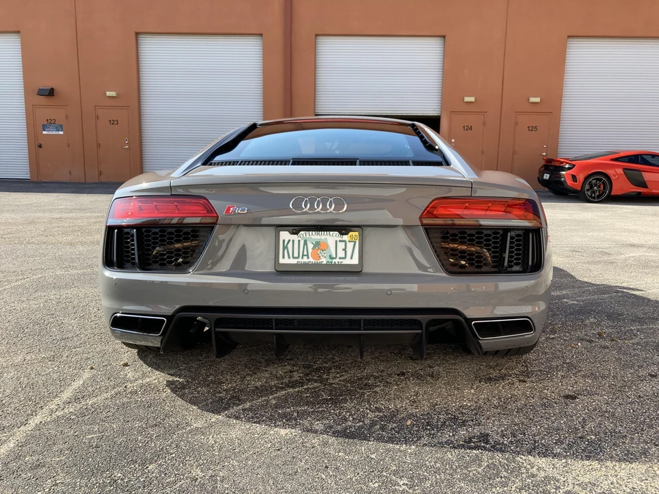 2017 Audi 4S R8 - Image 5 of 31