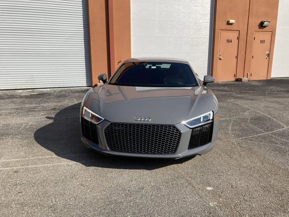 2017 Audi 4S R8 - Image 2 of 31