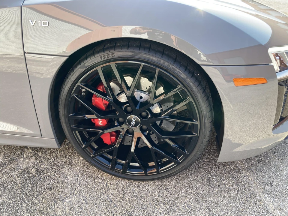 2017 Audi 4S R8 - Image 17 of 31