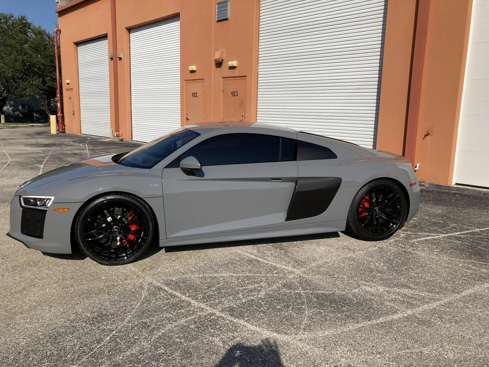 2017 Audi 4S R8 - Image 3 of 31
