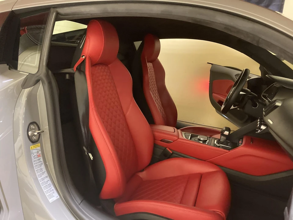 2017 Audi 4S R8 - Image 26 of 31