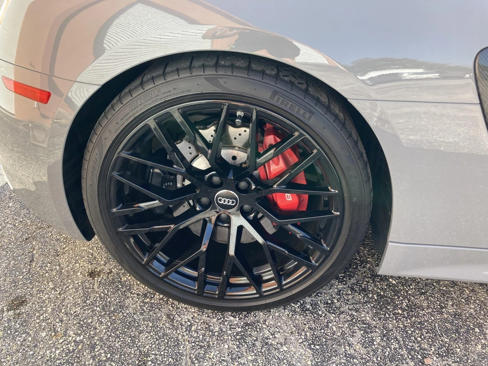 2017 Audi 4S R8 - Image 16 of 31