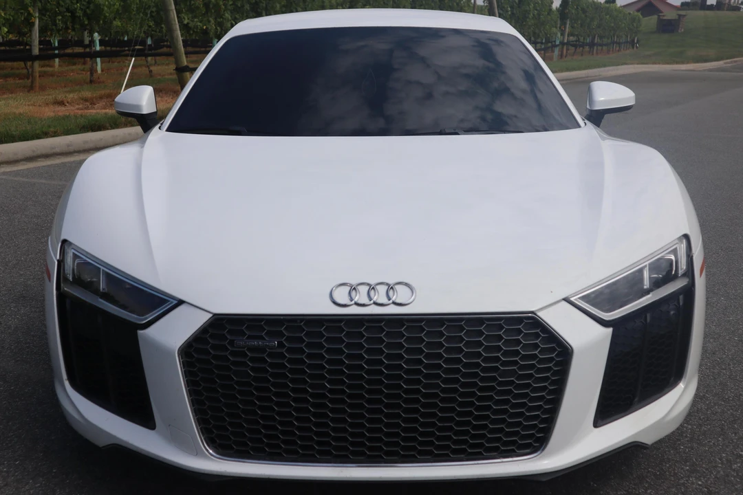 2017 Audi 4S R8 - Image 2 of 31