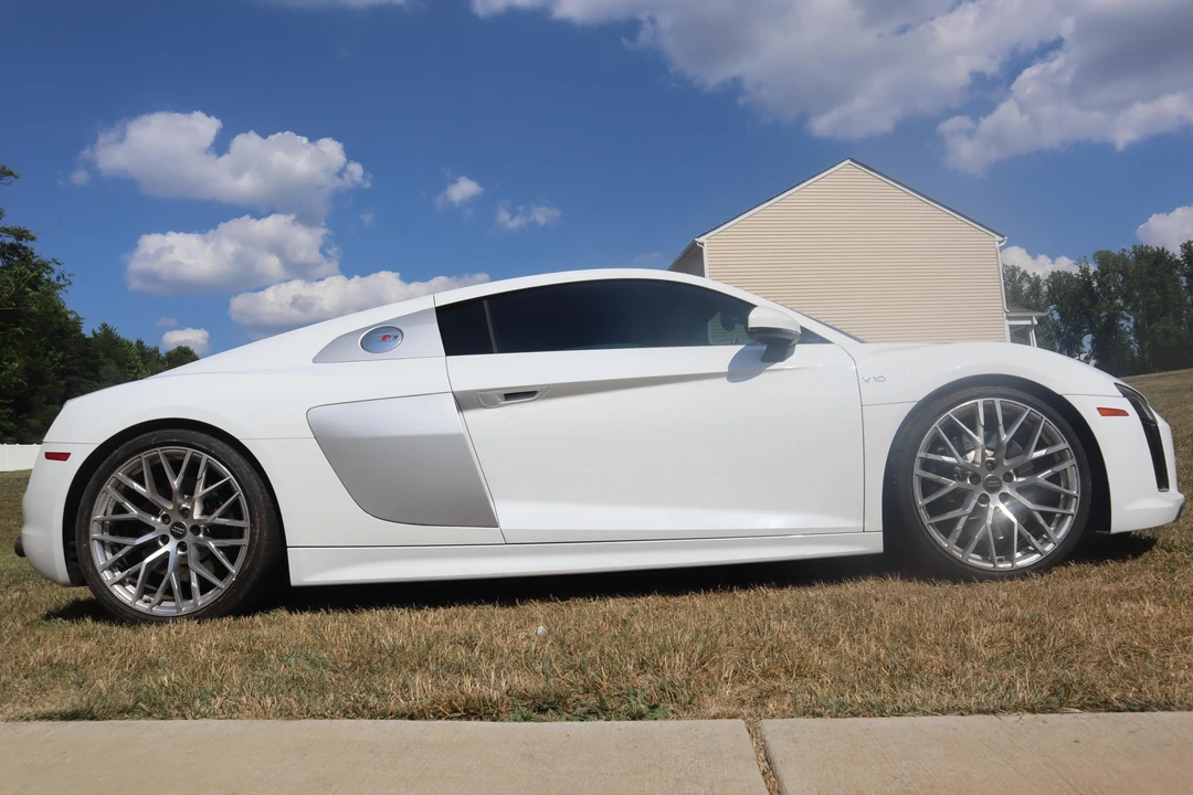 2017 Audi 4S R8 - Image 15 of 31