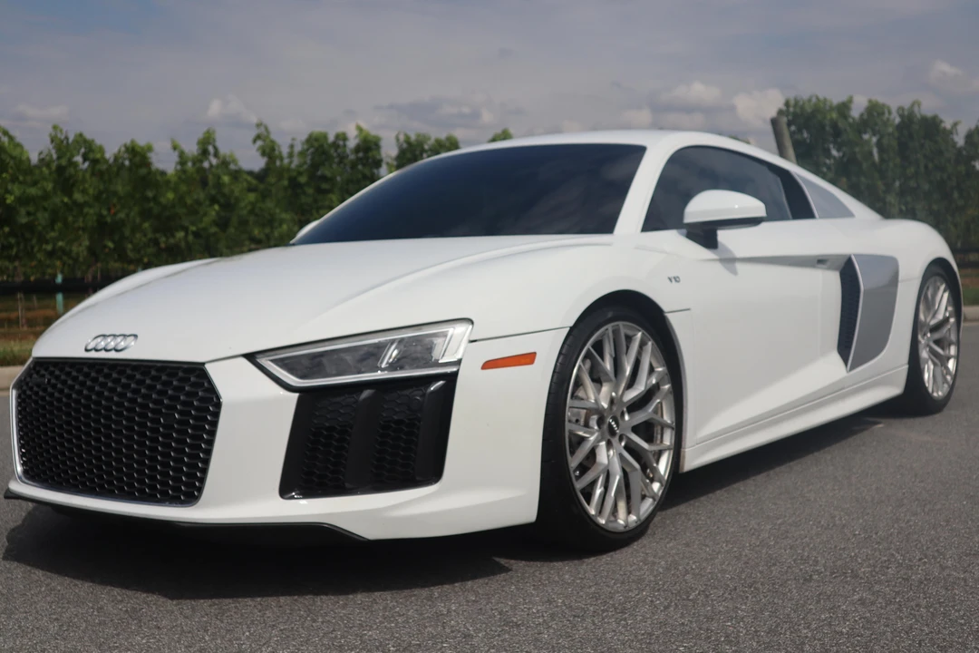 2017 Audi 4S R8 - Image 6 of 31