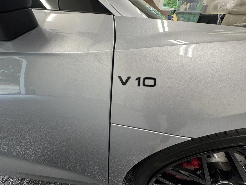 2017 Audi 4S R8 - Image 30 of 31