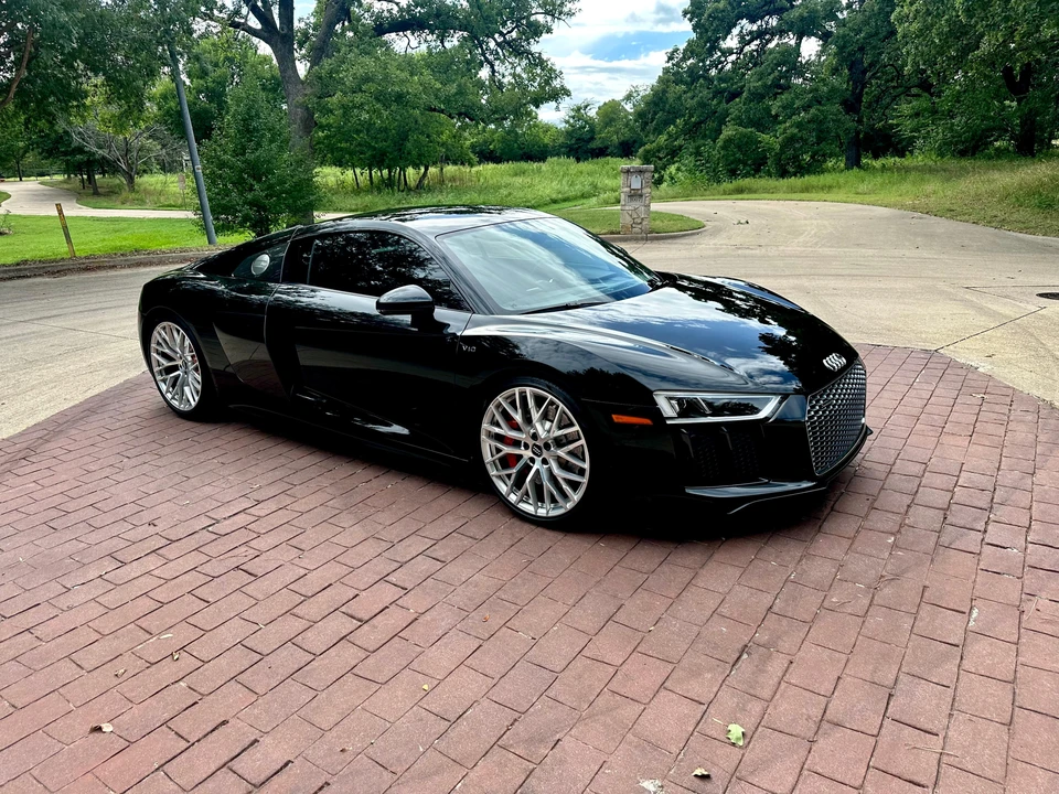2017 Audi 4S R8 - Image 22 of 31
