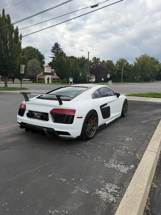 2017 Audi 4S R8 - Image 2 of 4