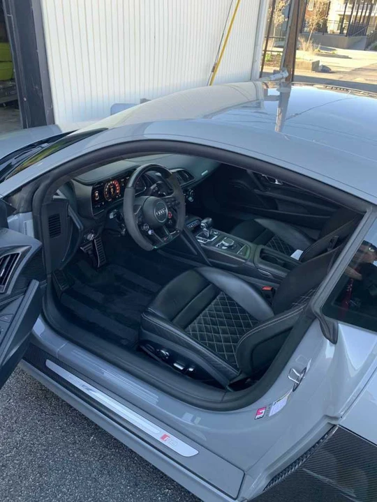2017 Audi 4S R8 - Image 3 of 21