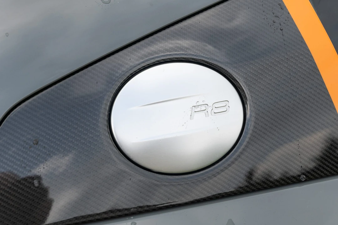 2017 Audi 4S R8 - Image 26 of 31