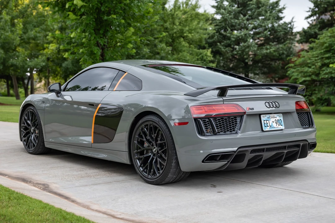 2017 Audi 4S R8 - Image 5 of 31