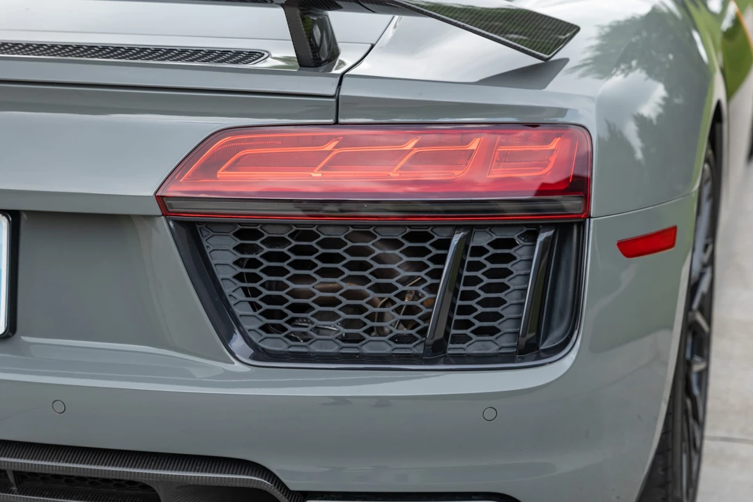 2017 Audi 4S R8 - Image 31 of 31