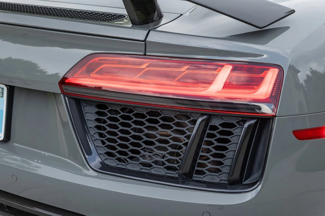 2017 Audi 4S R8 - Image 29 of 31