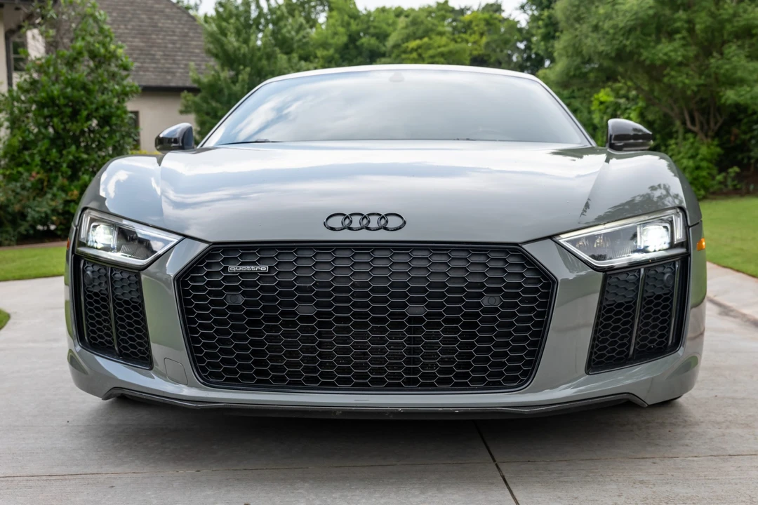 2017 Audi 4S R8 - Image 13 of 31