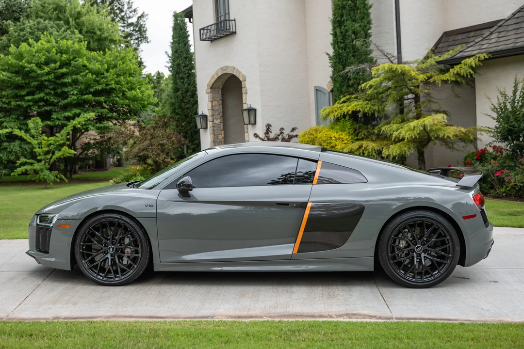 2017 Audi 4S R8 - Image 4 of 31