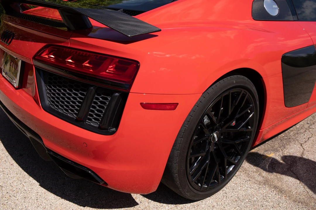 2017 Audi 4S R8 - Image 16 of 31