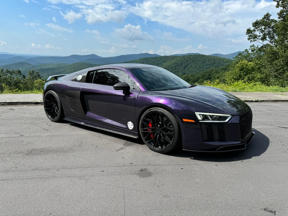 2017 Audi 4S R8 - Image 9 of 31