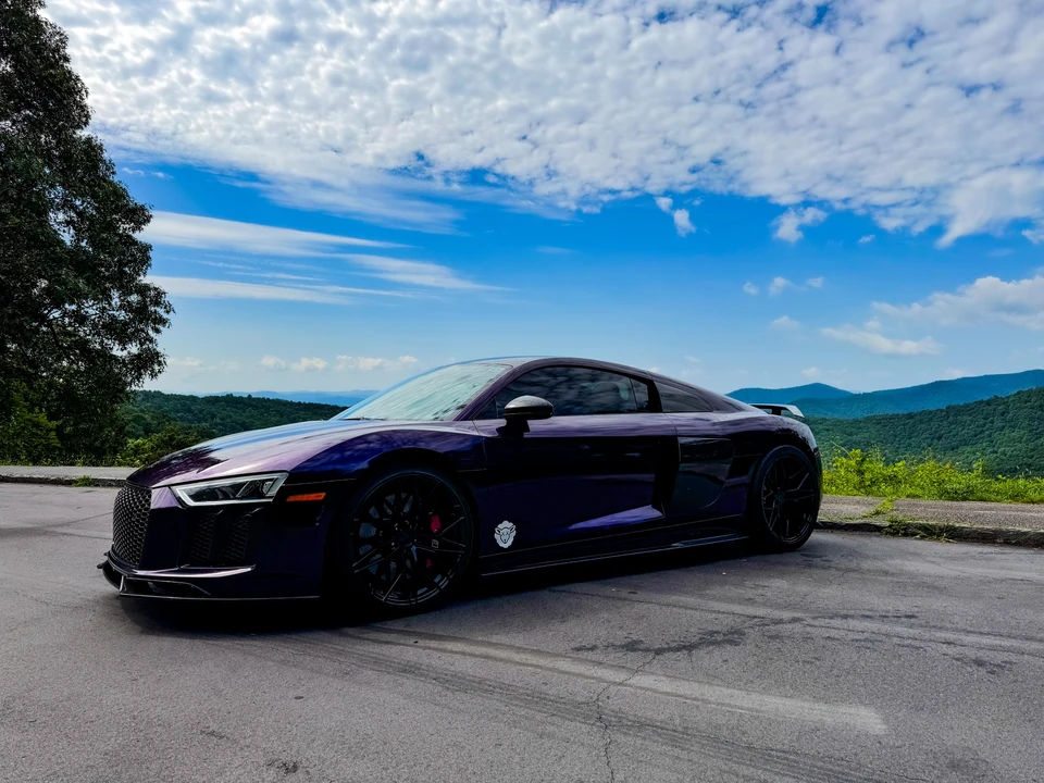 2017 Audi 4S R8 - Image 6 of 31