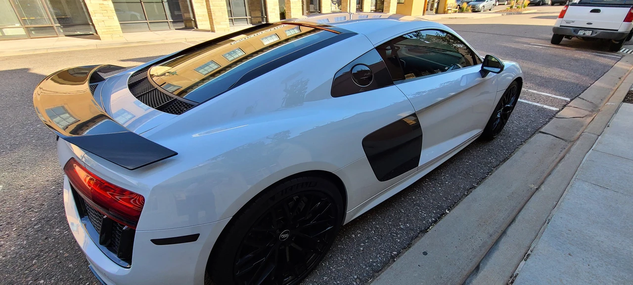 2017 Audi 4S R8 - Image 19 of 31