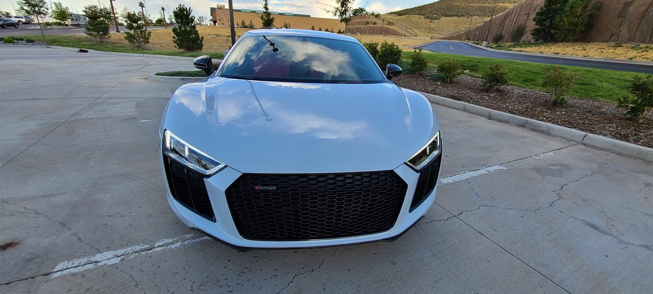 2017 Audi 4S R8 - Image 6 of 31