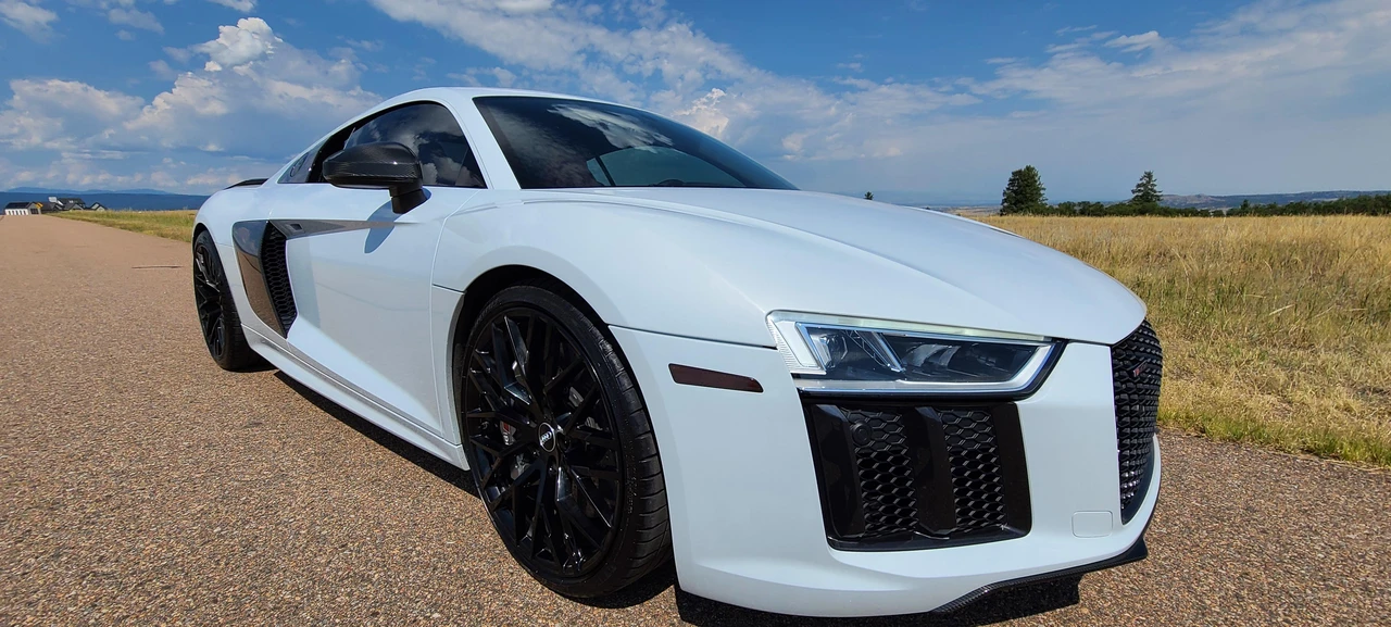2017 Audi 4S R8 - Image 24 of 31