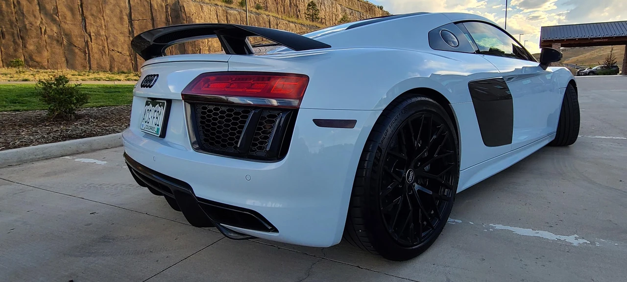 2017 Audi 4S R8 - Image 31 of 31
