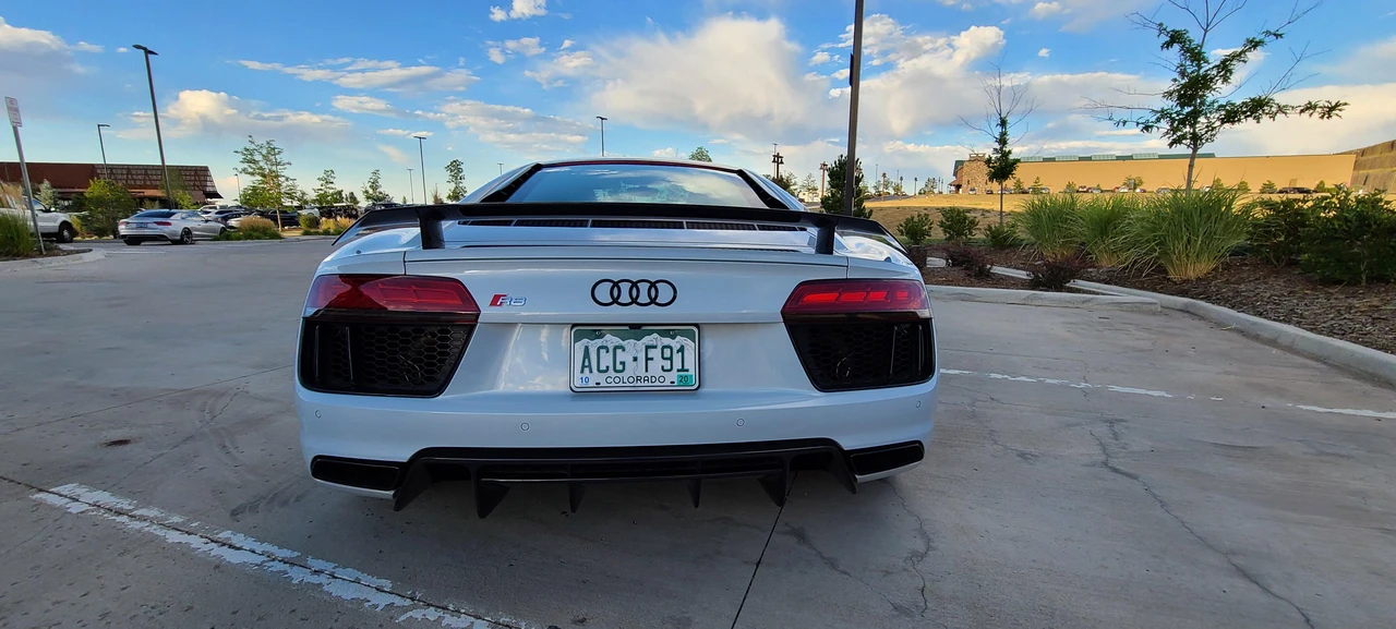 2017 Audi 4S R8 - Image 16 of 31